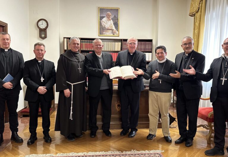 Nueva presidencia de la Conferencia de obispos de Brasil, de gira por Roma