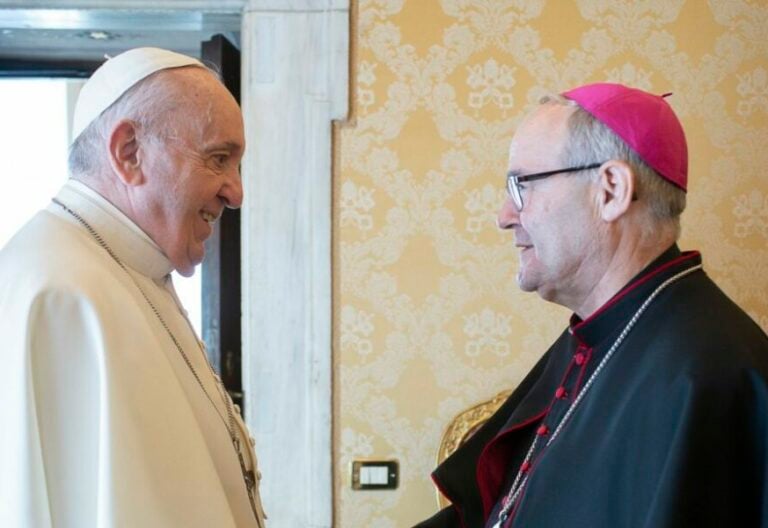 El arzobispo Francisco Cerro, con el Papa Francisco