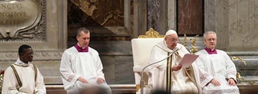 Francisco pide a los Reyes Magos encontrar la “vocación eclesial” en lugar de “dividirnos