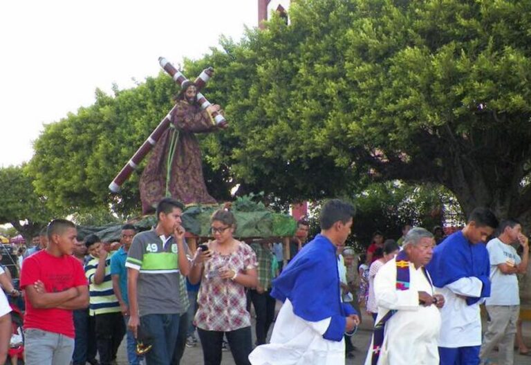 Viacrucis en Diócesis de León -Nicaragua - 2017
