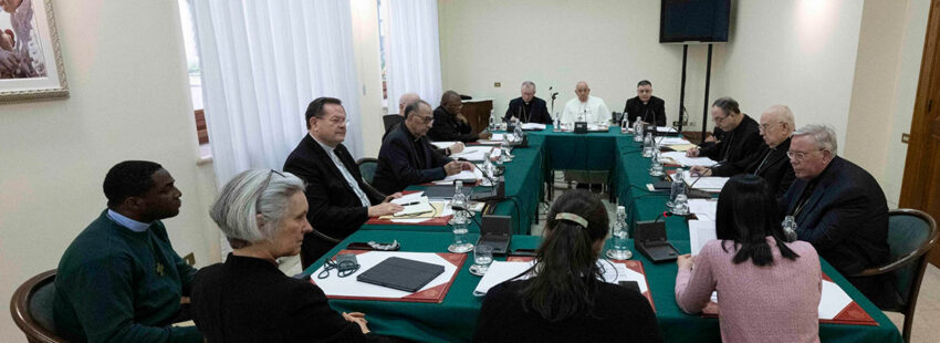 Consejo de Cardenales: otras dos mujeres enviadas por el Papa dan ‘formación’ a los purpurados