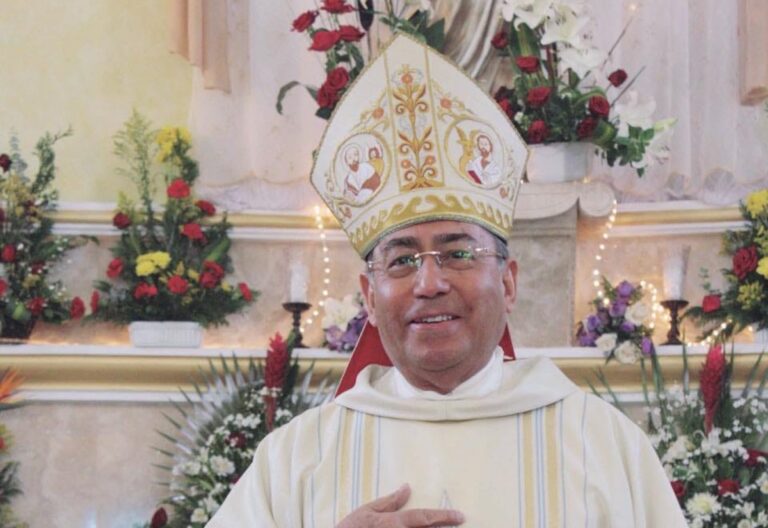 arzobispo Luis Morales