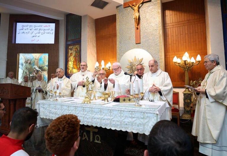 Gallagher reclama un alto al fuego en Gaza desde la vecina Jordania