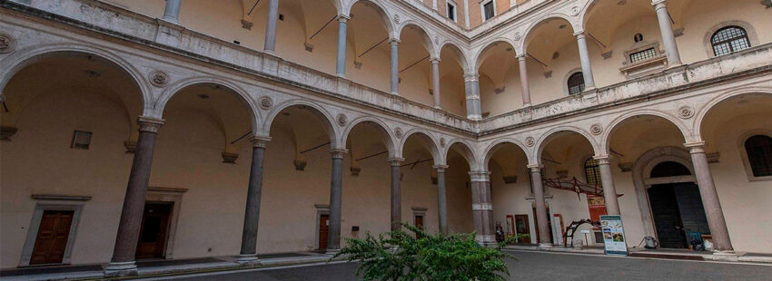 El Papa adapta el Tribunal de la Signatura Apostólica a la reforma de la Curia