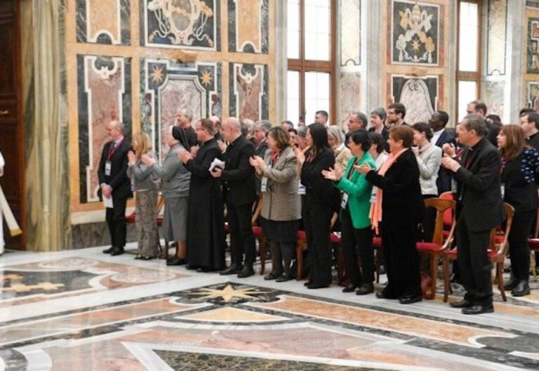 participantes en el Congreso Interuniversitario Internacional Mujeres en la Iglesia- creadoras de