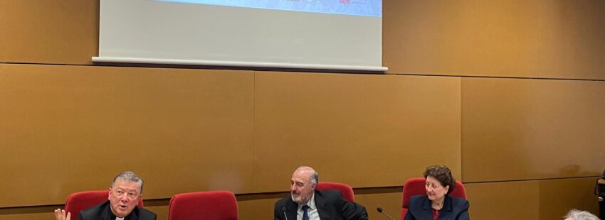 Juan Antonio Martínez Camino, en la jornada de los mártires