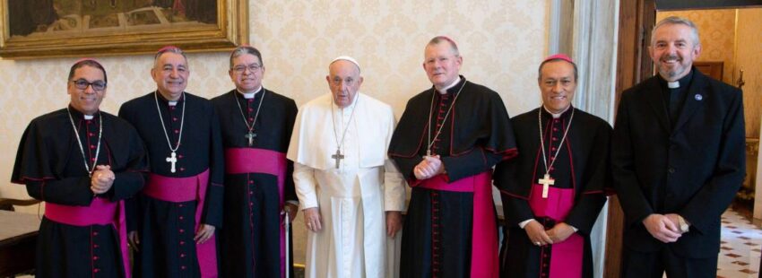 Miembros de la presidencia del Celam con el Papa Francisco