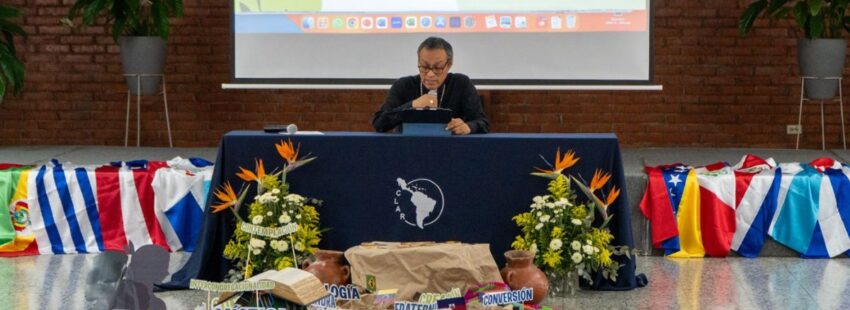 Lizardo Estrada, obispo auxiliar del Cusco (Perú) y secretario general del Consejo Episcopal Latinoamericano y Caribeño (Celam)