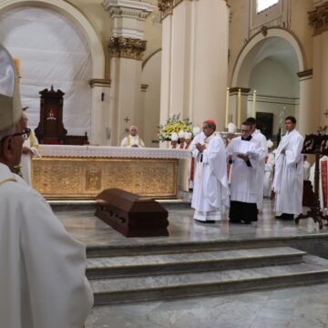 Este 17 de abril fueron las exequias del cardenal Pedro Rubiano Sáenz, arzobispo emérito de Bogotá, en la catedral primada