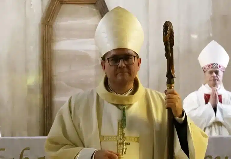 Cristián Castro toma posesión de la diócesis de Los Ángeles, en Chile