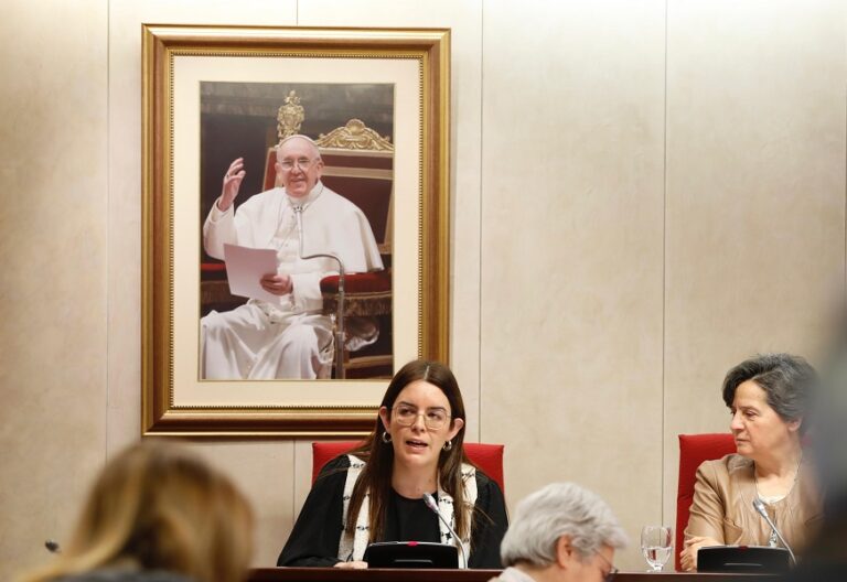 Asamblea sinodal celebrada en la Conferencia Episcopal Española en mayo de 2024