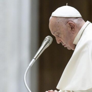 El papa Francisco, durante la audiencia general del 1 de mayo