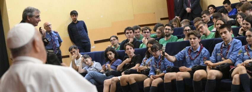 El Papa en la parroquia de Roma de Santa Bernardita Soubirous en mayo de 2024