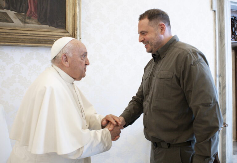 Francisco con Yermak, mano derecha de Zelenski en Ucrania