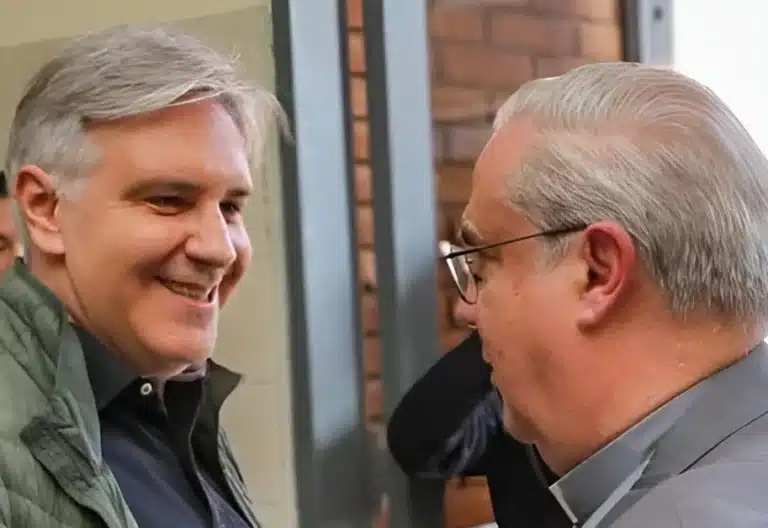 El arzobispo de Córdoba pidió a referentes políticos argentinos poner en el centro a la persona