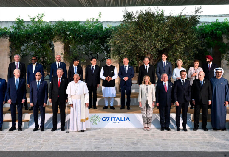 Inteligencia artificial: la dignidad no es virtual