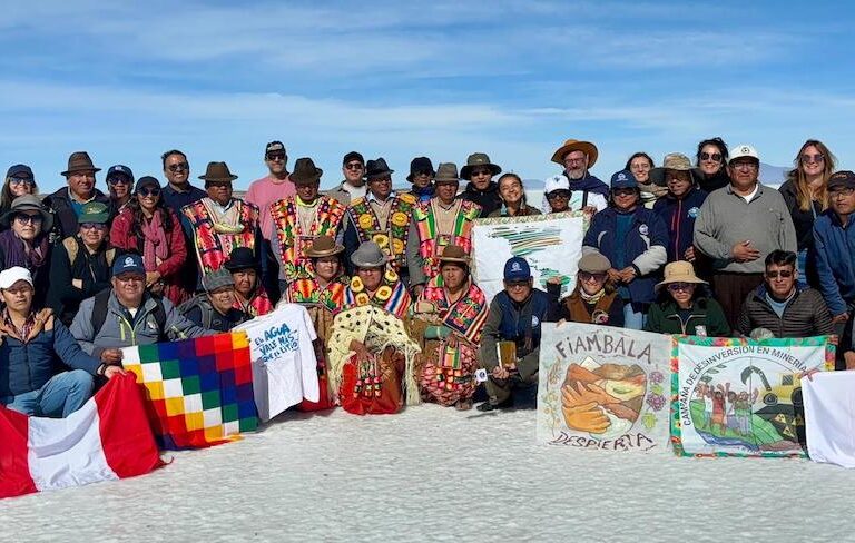 La Iglesia se une a los pueblos indígenas de América latina para frenar la extracción de
