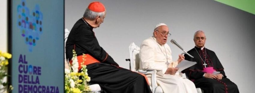 Francisco: “En el mundo de hoy la democracia no goza de buena salud”