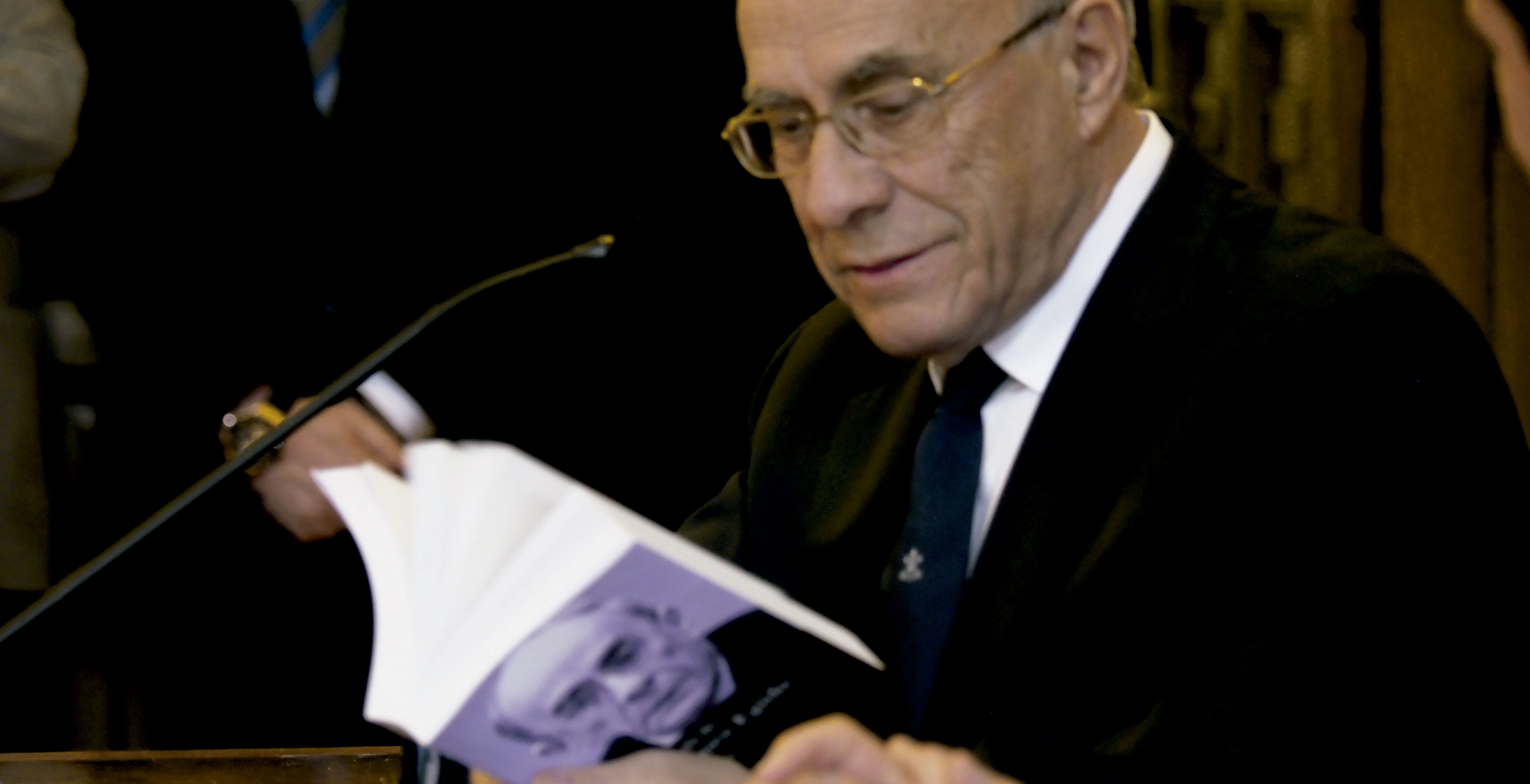 Fraile carmelita descalzo, historiador