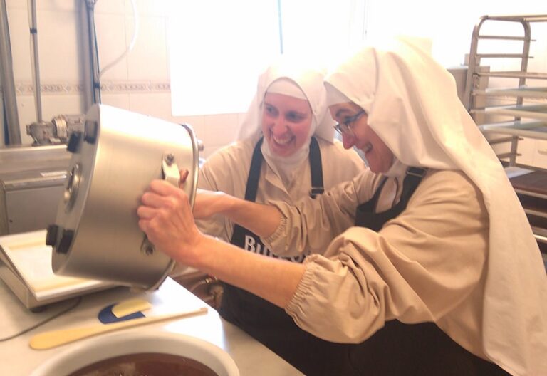 Las clarisas de Belorado, en el obrador