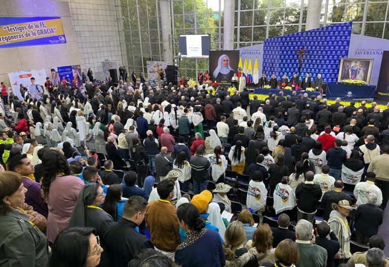 1800 personas en el 13.º Congreso misionero de Colombia