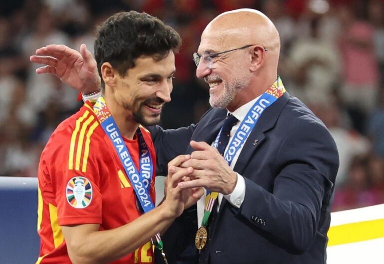 Luis de la Fuente con Jesús Navas