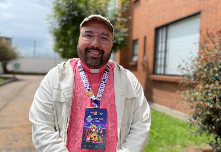 El Padre Borre, equipo organizadore Hechos 29