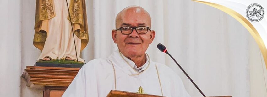 2 Sacerdote Frutos Constantino Valle Salmerón, administrador ‘ad Omnia’ de la Diócesis de