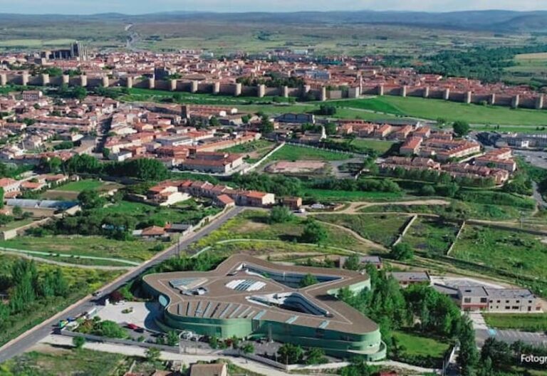 universidad de la mistica