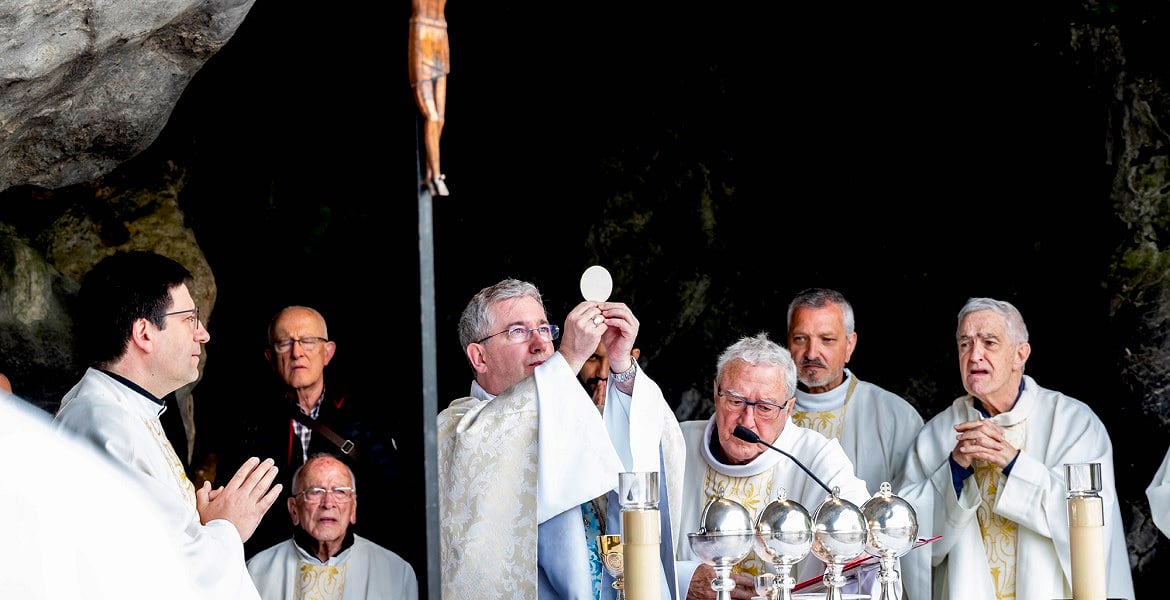 El obispo de San Sebastián, Fernando Prado