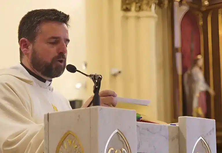 Horacio Day: “Es muy importante poder seguir buscando el lugar-rol de las mujeres en la Iglesia”