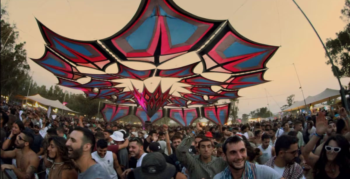 Fotograma del documental israelí We Will Dance Again narra en hora y media la masacre de