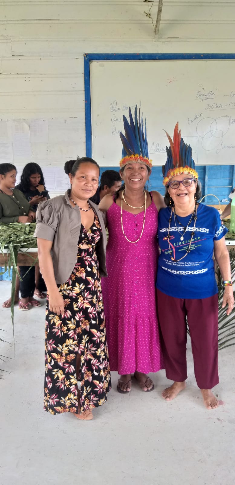 Raimunda Paixao, a la derecha, miembro del Equipo Itinerante en la Amazonía