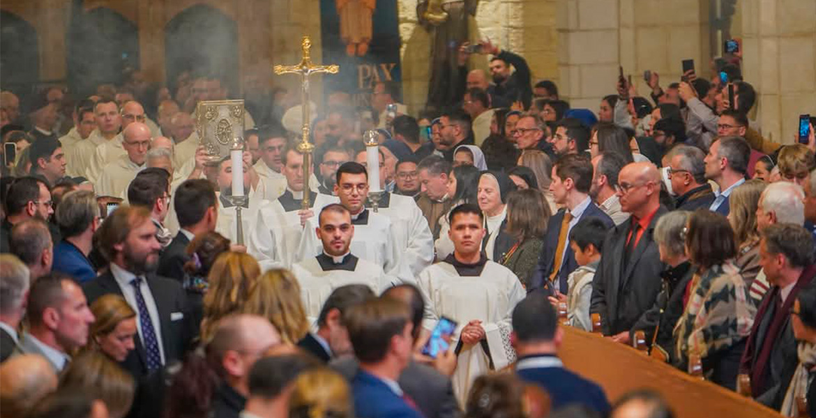 Misa De Navidad Belen Pizzaballa Inicio