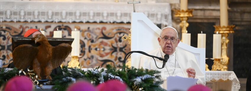 El papa Francisco, en el encuentro con el clero de Córcega