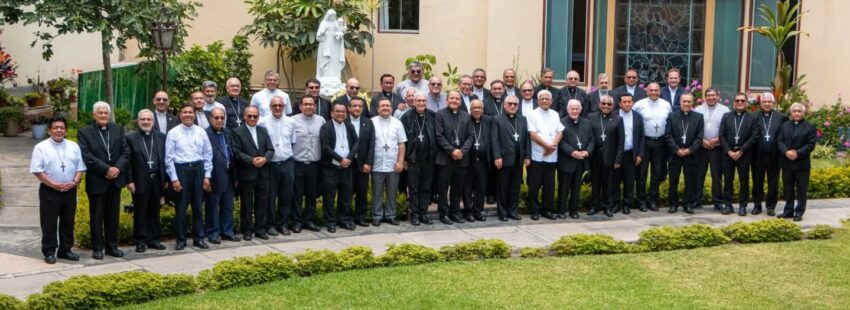 Obispos peruanos en su 128 asamblea