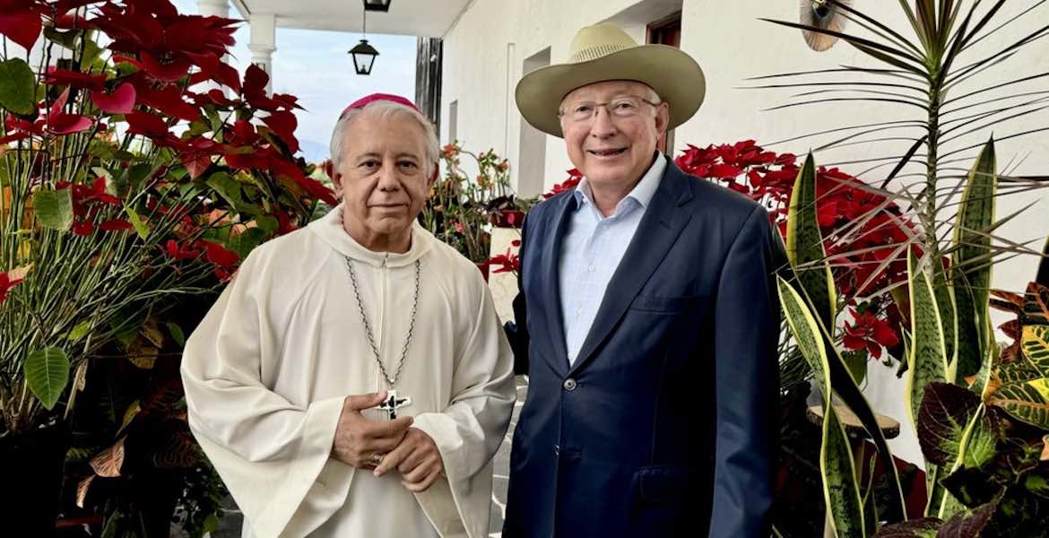 Ramón Castro y Ken Salazar