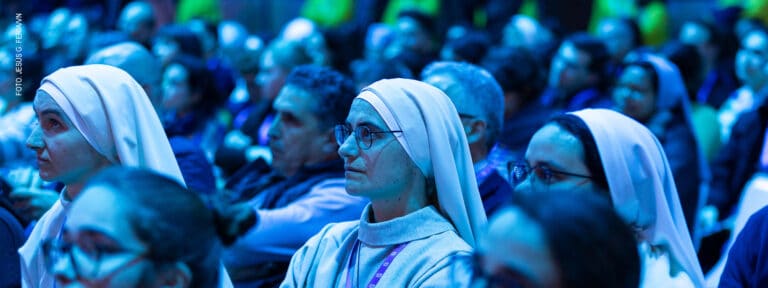 Vocaciones, consagrados, laicos