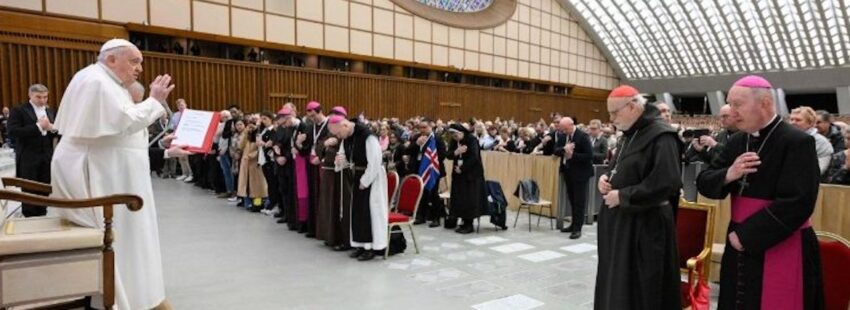 Francisco: “No hay ‘trabajo’ más grande que transmitir el mensaje salvífico del Evangelio”