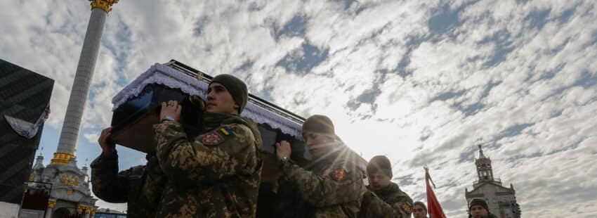 Tras “otra terrible noche en Ucrania”, con 20 muertos y casi 60 heridos, Epifaniy denuncia el