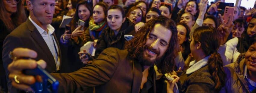 El actor Jonathan Roumie, intérprete de la serie 'The Chosen' en la presentación de la