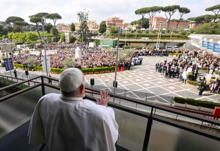 La voz nítida de Francisco