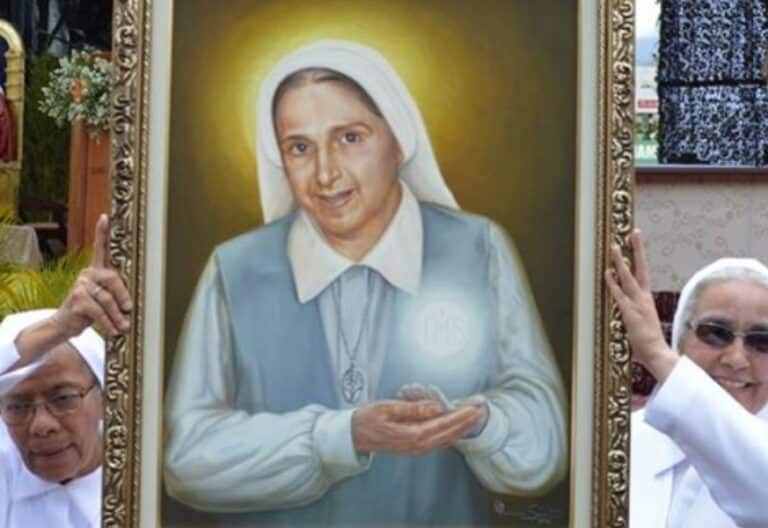 Júbilo en Venezuela por Carmen Rendiles, su primera santa