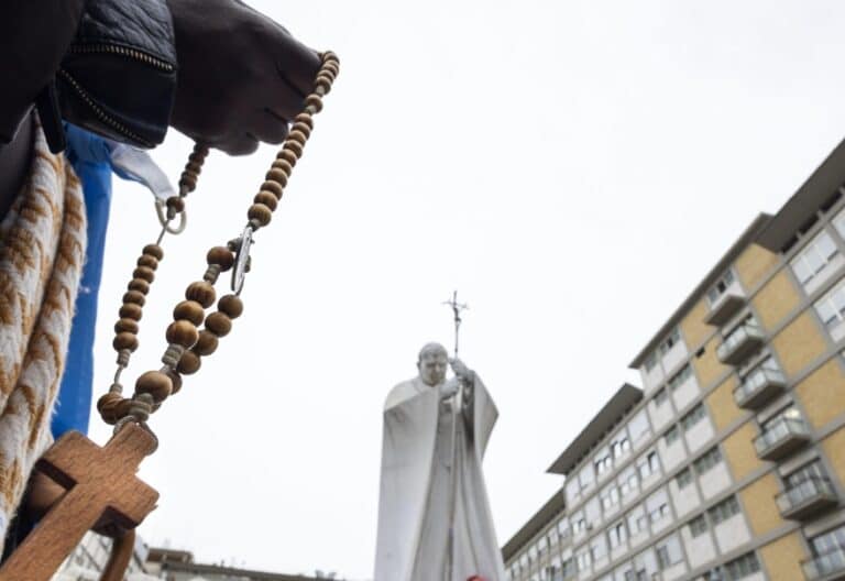 Hospital Gemelli, donde permanece ingresado el papa Francisco