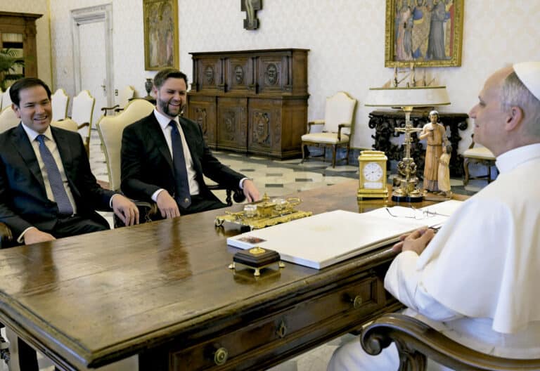 El papa se reúne con JD Vance y Marco Rubio