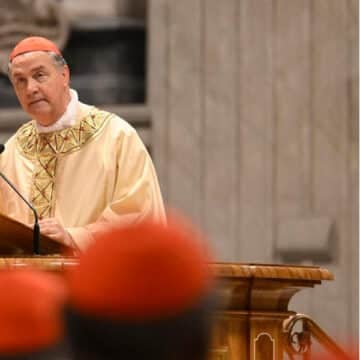 Cardenal Artime: “La vida consagrada no es una automutilación”