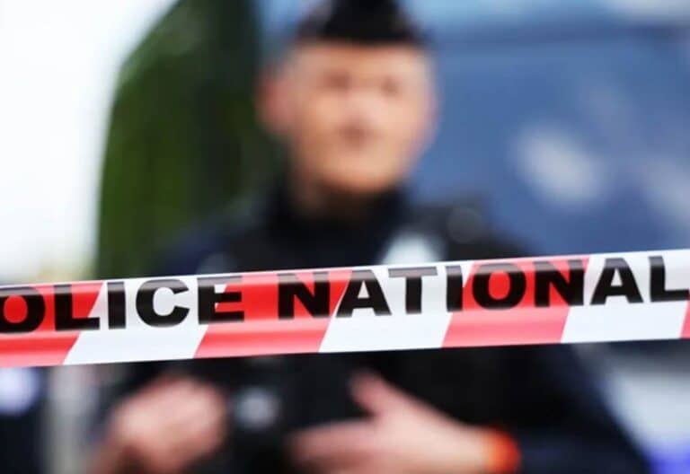 Asesinato de la educadora Melanie G. un adolescente de 14 años en Nogent (Francia)