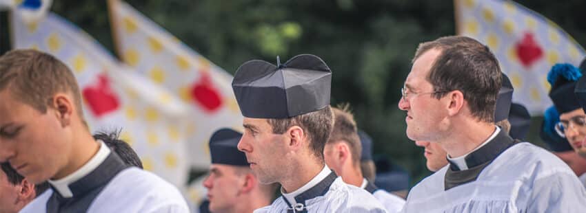 ¿Encontrará Francia la solución a la “cuestión tradicionalista” sobre la misa tridentina en