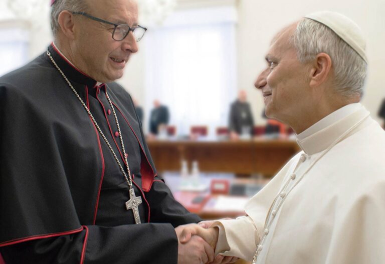 José Antonio Satué obispo de Málaga con León XIV