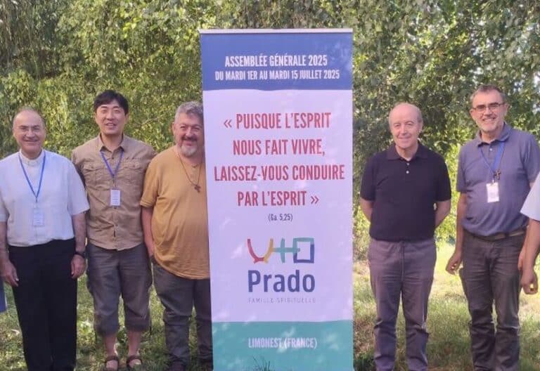 Sacerdotes del Prado